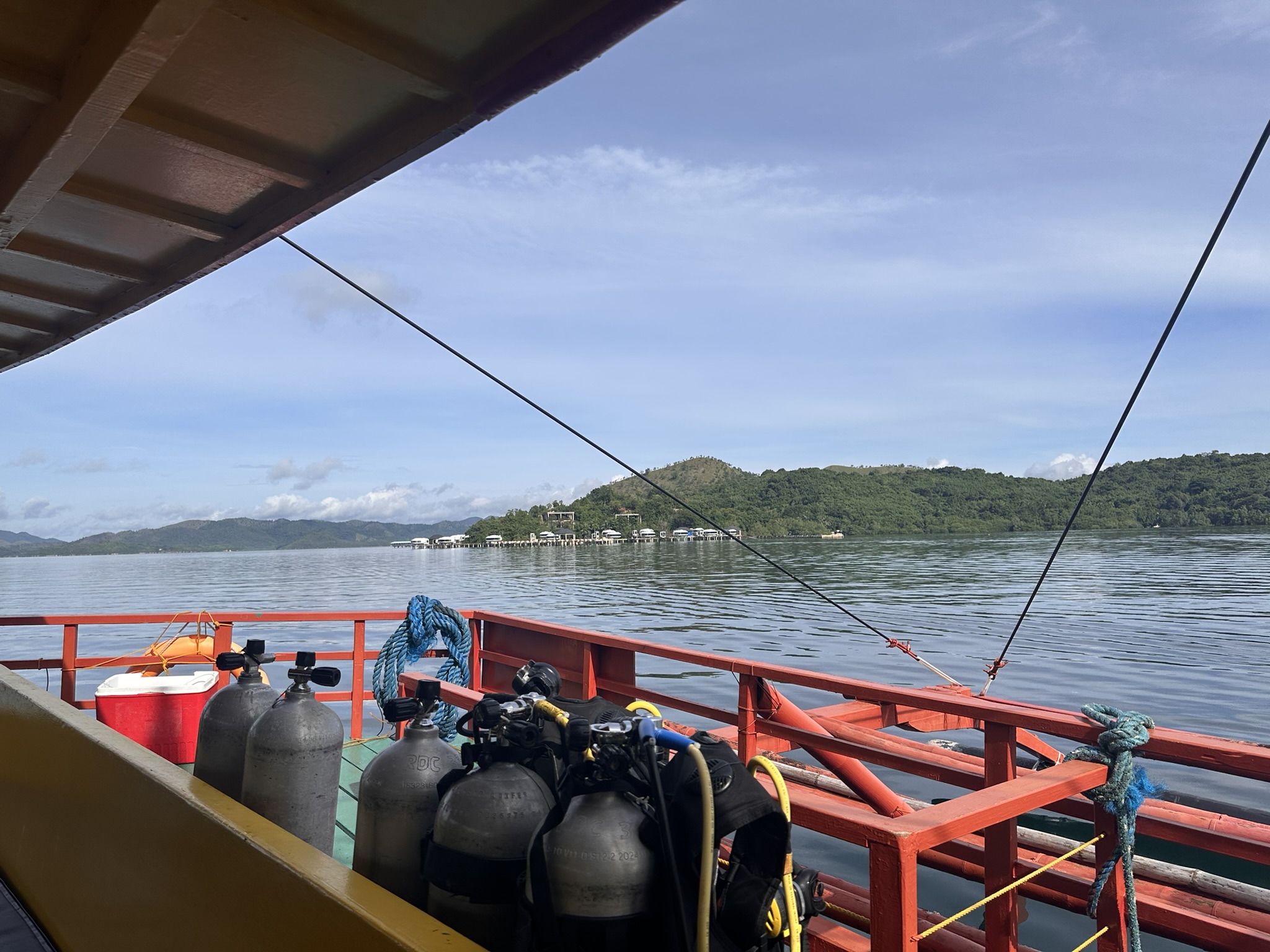 PH Coron Diveship